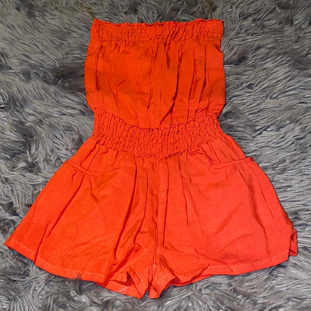 Toxik size M Orange romper NWT